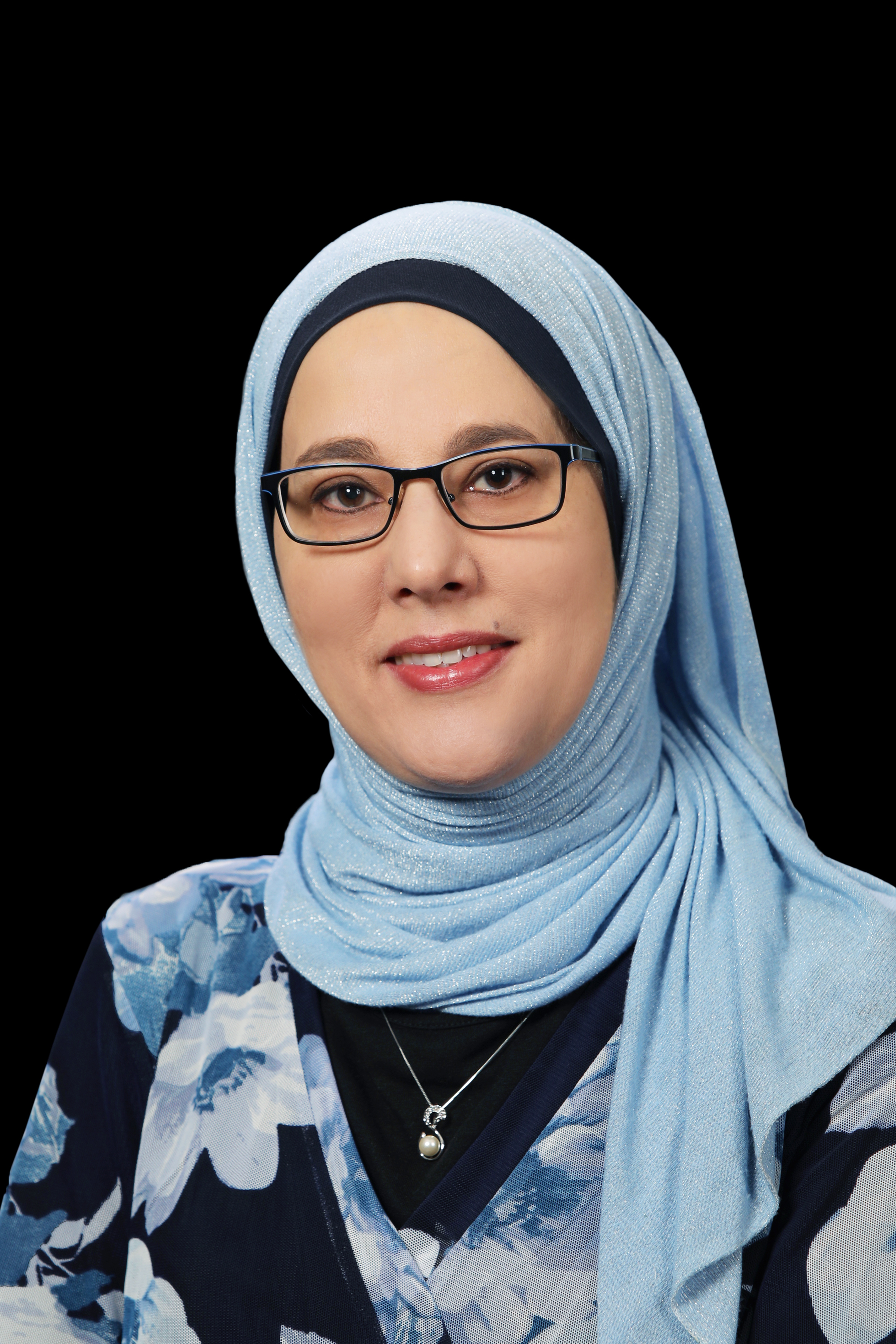 From Pharmacy to Pitas: Franchisor Sawsan Abublan on Building Shawarma Press